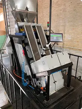 نصب دستگاه سورتر دو شوت پسته - کرمان- تیرماه ۱۴۰۰